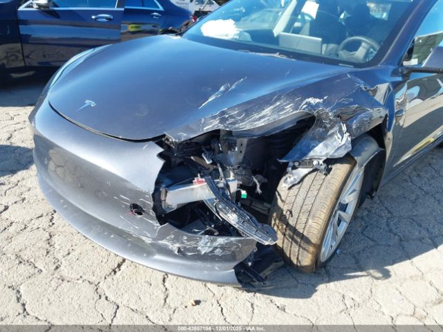 2023 TESLA MODEL 3 5YJ3E1EB9PF712338 Photo 5