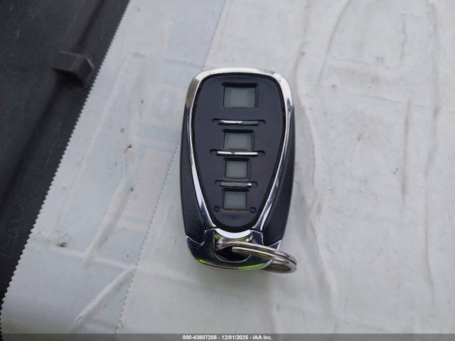 3GNCJPSB6HL156812 Chevrolet Trax Lt