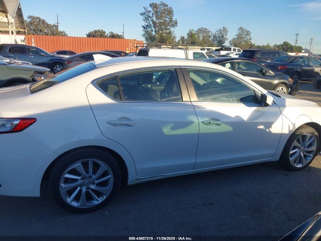 Acura Ilx Acurawatch Plus Package 2018 19UDE2F35JA008902 Image 13