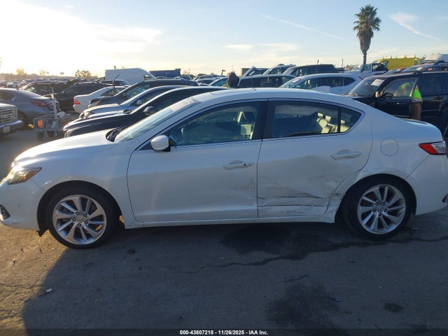 Acura Ilx Acurawatch Plus Package 2018 19UDE2F35JA008902 Image 14