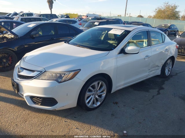 2018 ACURA ILX 19UDE2F35JA008902 Photo 1