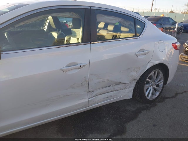 2018 ACURA ILX 19UDE2F35JA008902 Photo 5