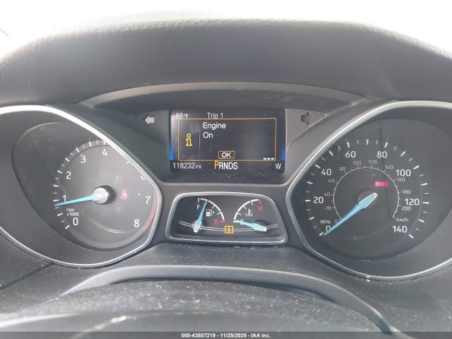 1FADP3N28HL206742 Ford Focus Titanium