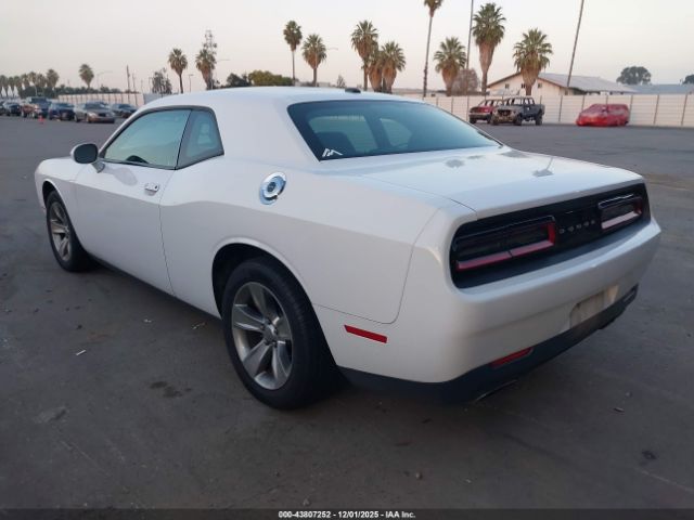 2017 DODGE CHALLENGER 2C3CDZAG4HH635851 Photo 2