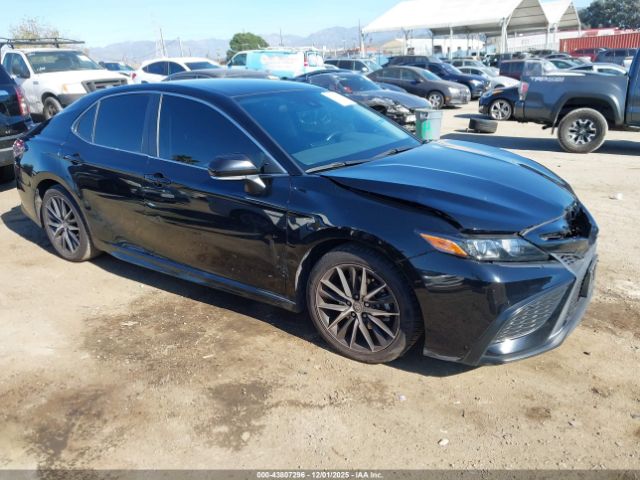 2022 TOYOTA CAMRY 4T1G11AK9NU670952