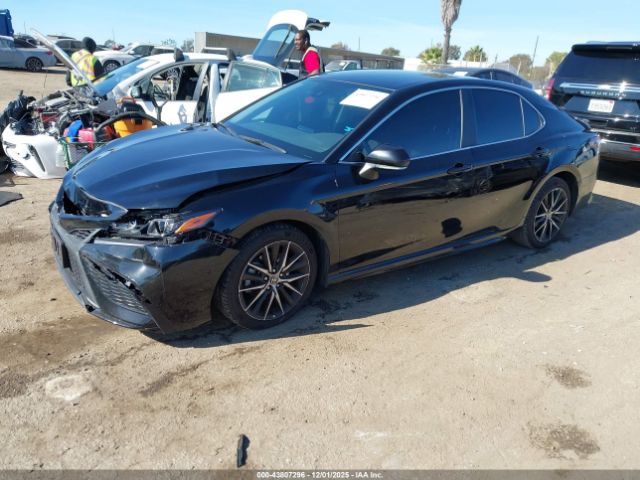 2022 TOYOTA CAMRY 4T1G11AK9NU670952 Photo 1