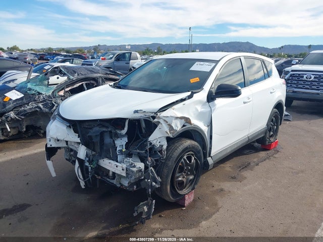 Toyota RAV4 LE 2018 2T3ZFREV6JW408143 Image 6