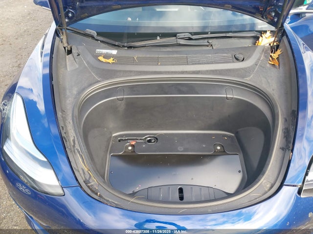 2018 TESLA MODEL 3 5YJ3E1EB5JF064438 Photo 9