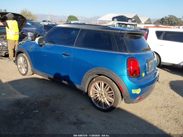 2023 MINI SE HARDTOP WMW13DJ09P2T67704 Photo 2