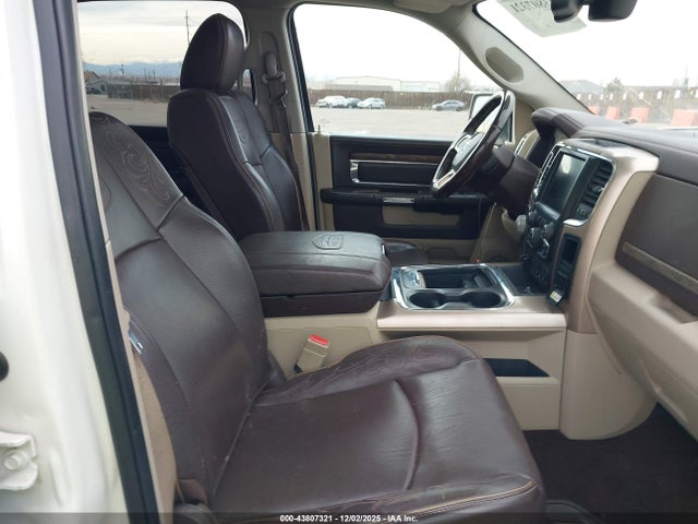 Продаж на аукціоні авто 2017 Ram 1500 Longhorn  4x4 6'4 Box, vin: 1C6RR7WT7HS706445, номер лоту: 43807321