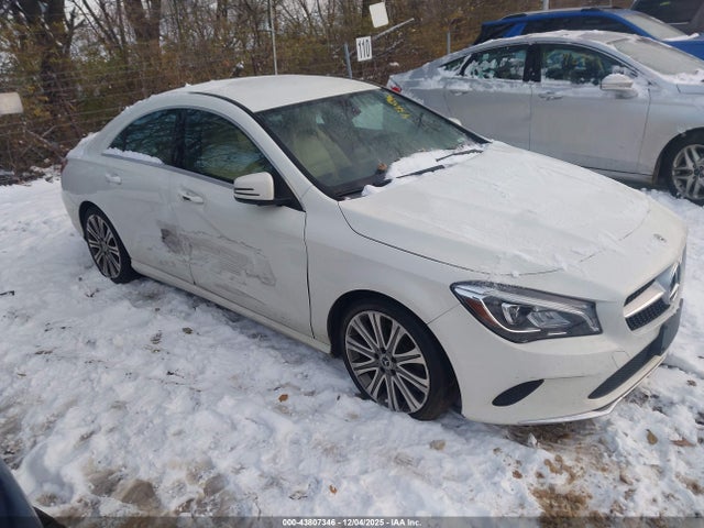 2018 MERCEDES-BENZ CLA 250 WDDSJ4EB5JN543376