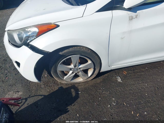 2013 Hyundai Elantra Gls მანქანა იყიდება აუქციონზე, vin: 5NPDH4AE2DH448292, აუქციონის ნომერი: 43807364