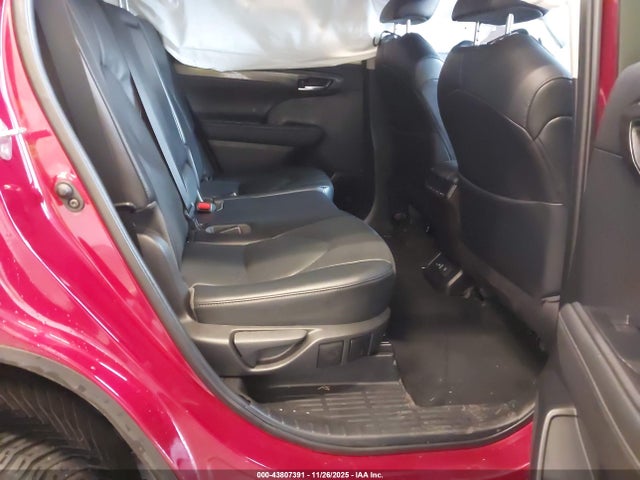 2022 TOYOTA HIGHLANDER 5TDDZRBH3NS172851 Photo 7