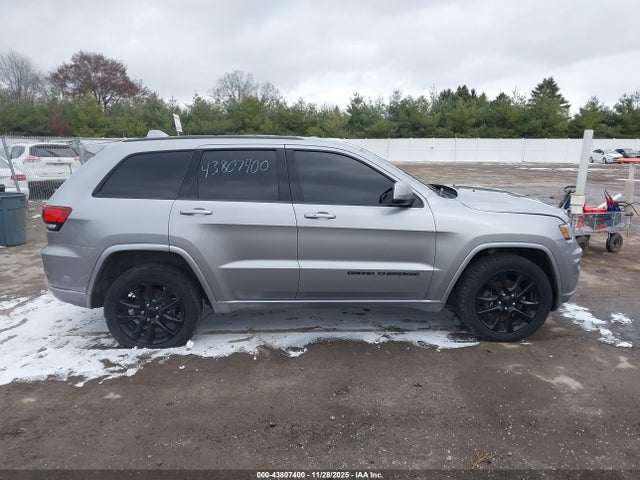 2017 Jeep Grand Cherokee Altitude 4x4 მანქანა იყიდება აუქციონზე, vin: 1C4RJFAG6HC700859, აუქციონის ნომერი: 43807400