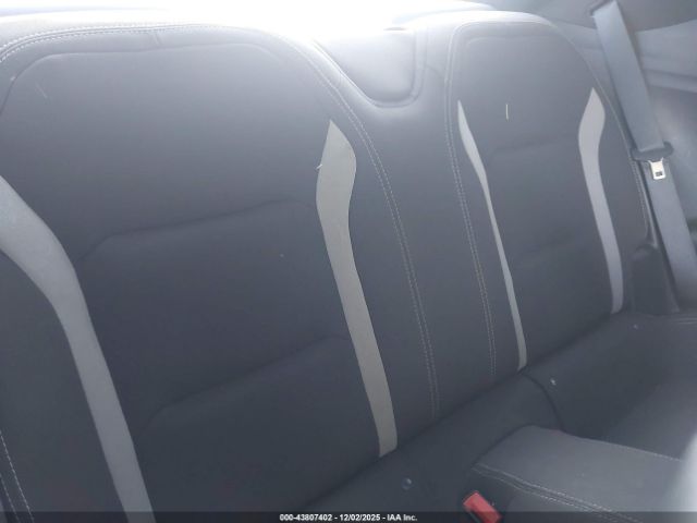 2018 CHEVROLET CAMARO 1G1FB1RX4J0190566 Photo 7