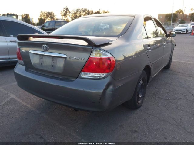 2005 TOYOTA CAMRY 4T1BE32K05U561093 Photo 3