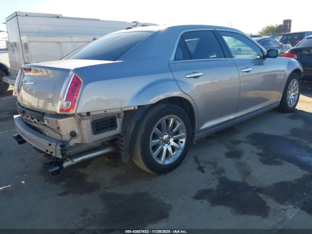 2014 CHRYSLER 300C 2C3CCAET6EH118056 Photo 3