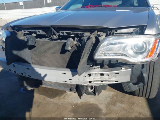 2014 CHRYSLER 300C 2C3CCAET6EH118056 Photo 5