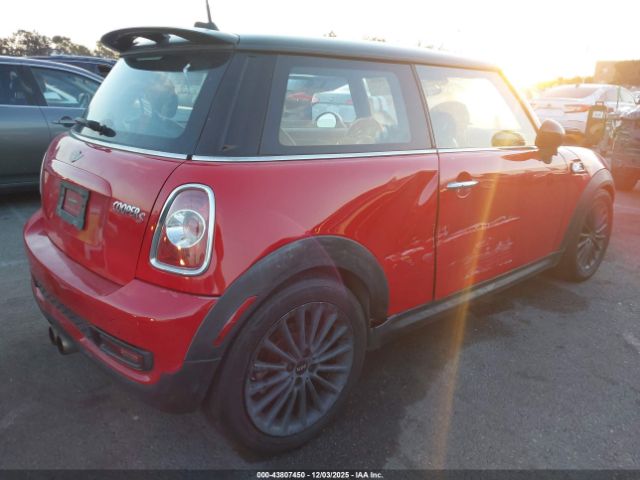 2011 MINI COOPER S WMWSV3C58BTY15760 Photo 3