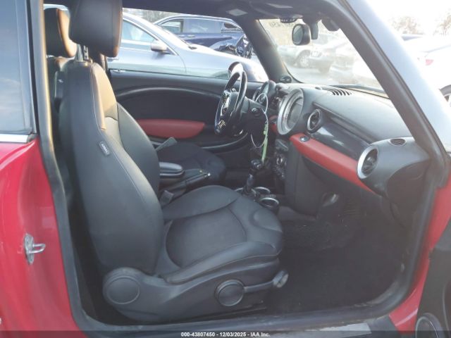 2011 MINI COOPER S WMWSV3C58BTY15760 Photo 4