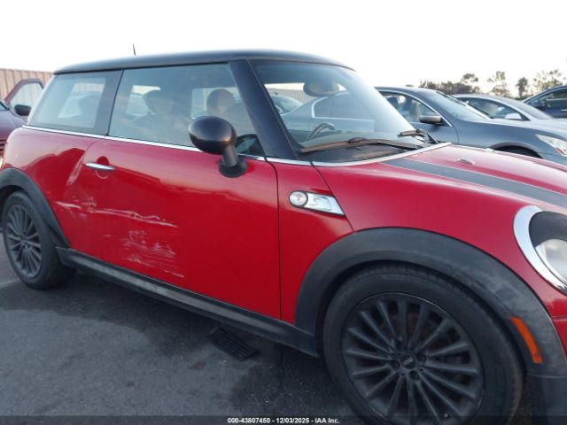 2011 MINI COOPER S WMWSV3C58BTY15760 Photo 5