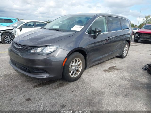 2023 CHRYSLER VOYAGER 2C4RC1CG5PR606133 Photo 1