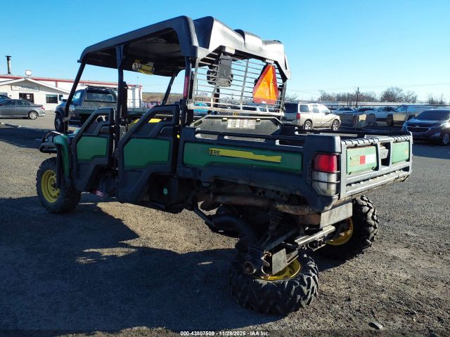 2020 JOHN DEERE XUV835M 1M0825MBVLM030205 Photo 2