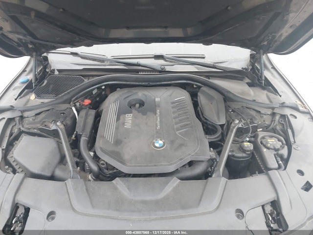2017 BMW 740I WBA7E2C35HG740869 Photo 9