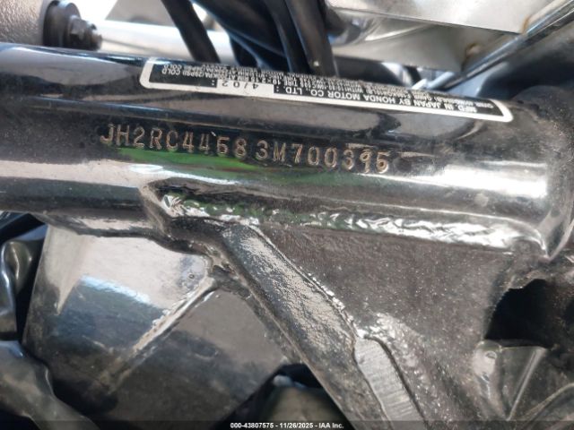 2003 HONDA VT750 JH2RC44583M700395 Photo 9