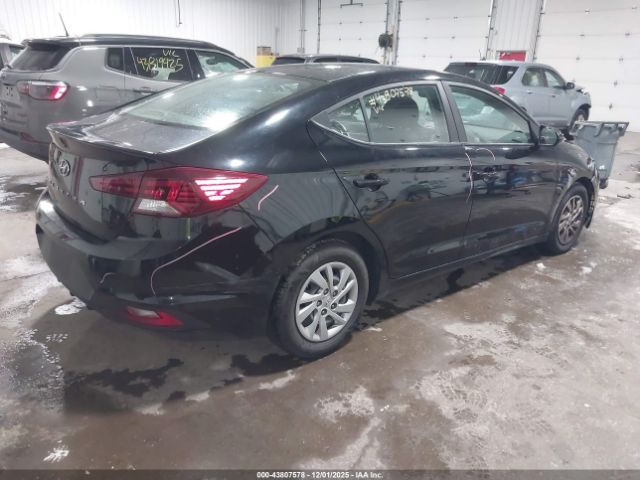 2019 HYUNDAI ELANTRA KMHD74LFXKU875727 Photo 3