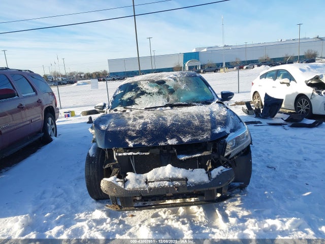 2022 Volkswagen Passat 2.0t Se მანქანა იყიდება აუქციონზე, vin: 1VWSA7A31NC009462, აუქციონის ნომერი: 43807651
