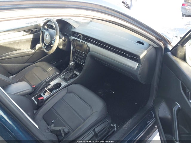 2022 VOLKSWAGEN PASSAT 1VWSA7A31NC009462 Photo 4