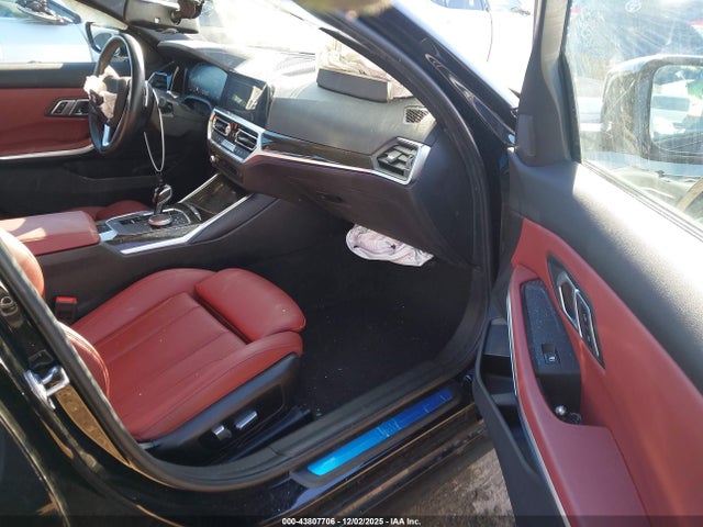 3MW5R1J05N8C41840 BMW 330I