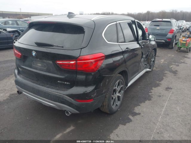 2019 BMW X1 WBXHT3C59K5L35558 Photo 3