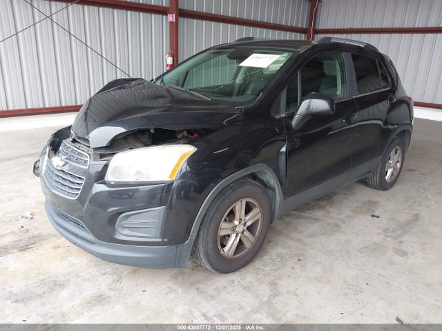 3GNCJLSB1FL245998 Chevrolet Trax Lt