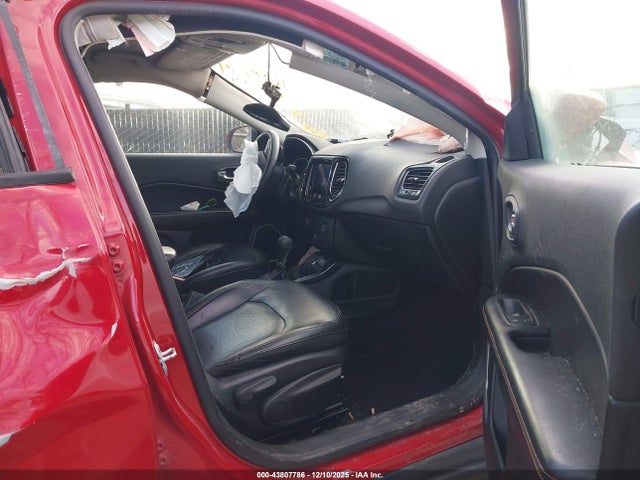 2019 JEEP COMPASS 3C4NJCCB4KT662624 Photo 4