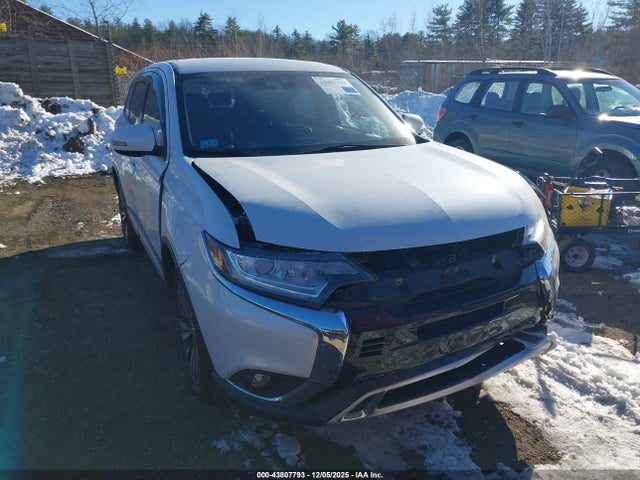 JA4AZ3A35LZ039973 Mitsubishi Outlander Se 2.4 S-awc