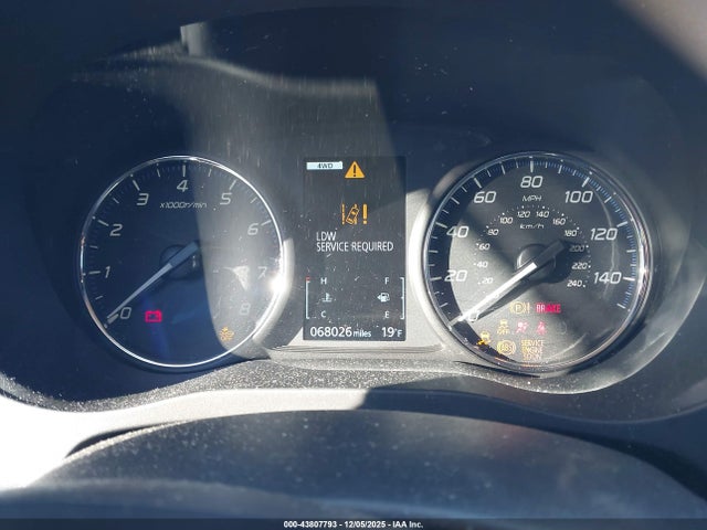 JA4AZ3A35LZ039973 Mitsubishi Outlander Se 2.4 S-awc
