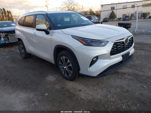 2024 TOYOTA HIGHLANDER 5TDKDRBHXRS555696