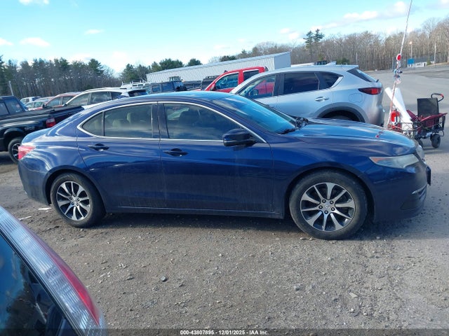 Acura TLX 2015 19UUB1F38FA028667 Image 13