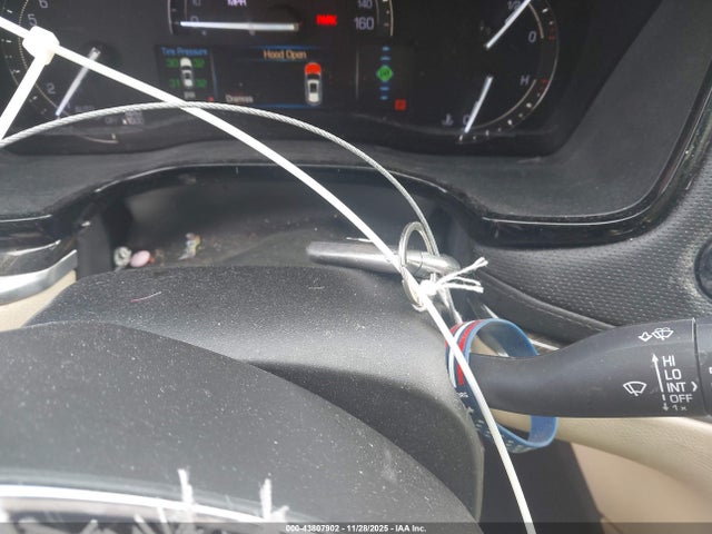 2017 CADILLAC XT5 1GYKNARS2HZ115124 Photo 10