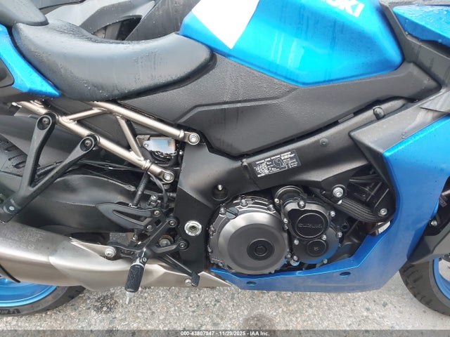 JS1EK12D7P7100002 Suzuki Gsx1000 Gt/gt+