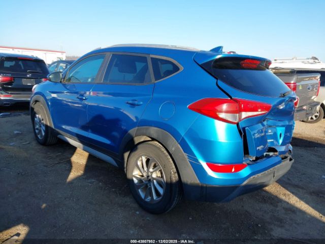 2018 HYUNDAI TUCSON KM8J33A42JU692508 Photo 2