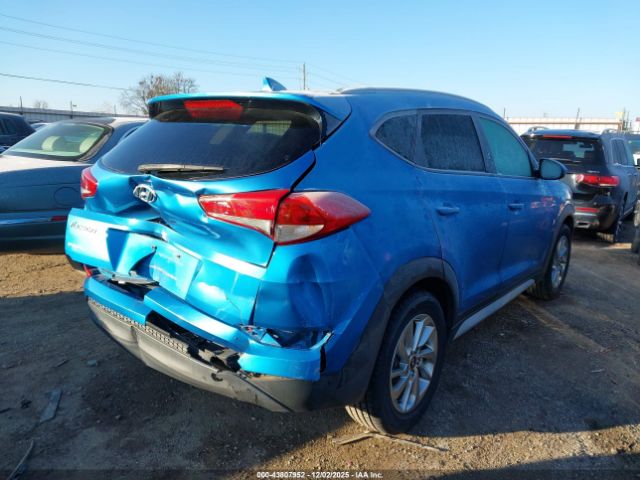 2018 HYUNDAI TUCSON KM8J33A42JU692508 Photo 3