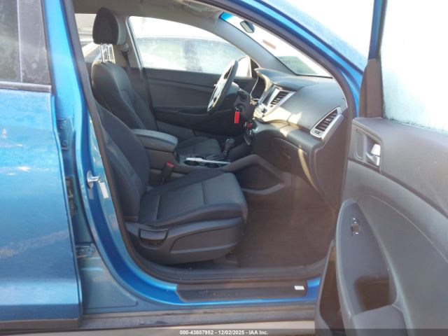 2018 HYUNDAI TUCSON KM8J33A42JU692508 Photo 4