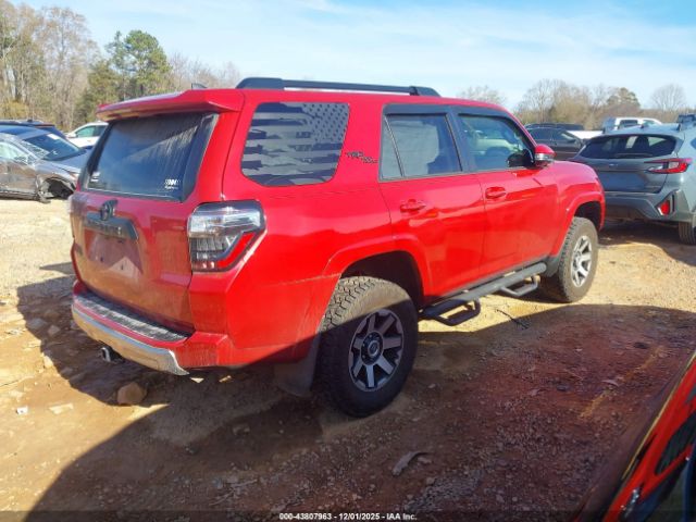 2021 TOYOTA 4RUNNER JTERU5JR0M5871202 Photo 3