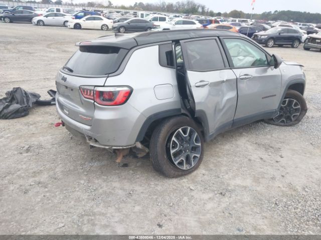2019 JEEP COMPASS 3C4NJDDB8KT671153 Photo 3