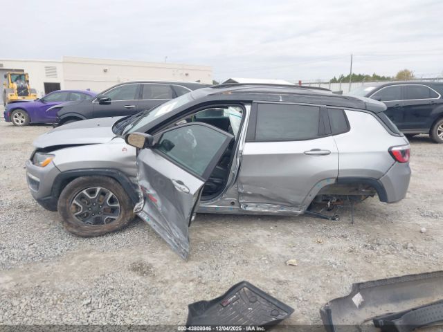 2019 JEEP COMPASS 3C4NJDDB8KT671153 Photo 5
