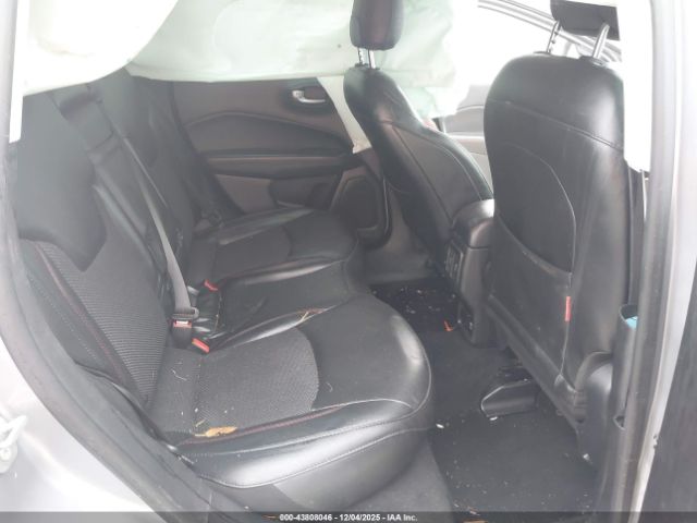 2019 JEEP COMPASS 3C4NJDDB8KT671153 Photo 7