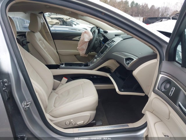 2020 LINCOLN MKZ 3LN6L5E91LR610785 Photo 4